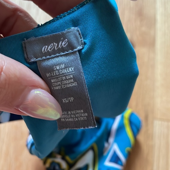 AERIE || High Leg Cheeky Bottom size XS - Picture 4 of 6